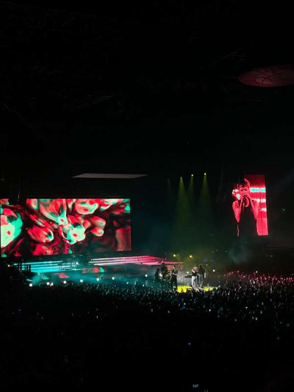 Unipol Forum, section: B2, row: 5, seat: 6