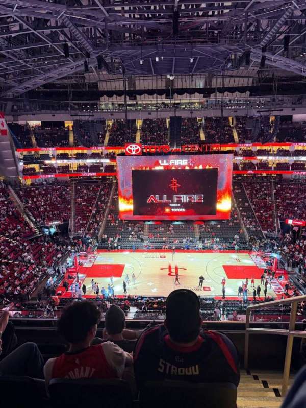Toyota Center, section: 427, row: 5, seat: 1