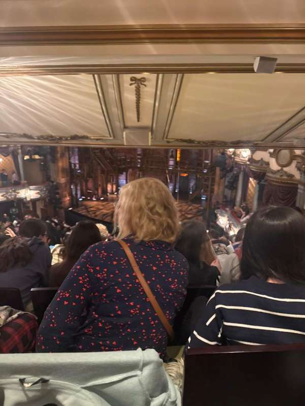 Victoria Palace Theatre, section: Royal Circle, row: L, seat: 4