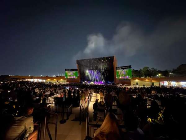 Coca-Cola Amphitheater, section: 202, row: D, seat: 24