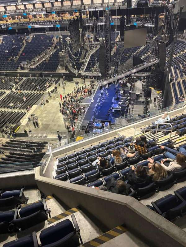 Chase Center, section: 203, row: 10, seat: 4