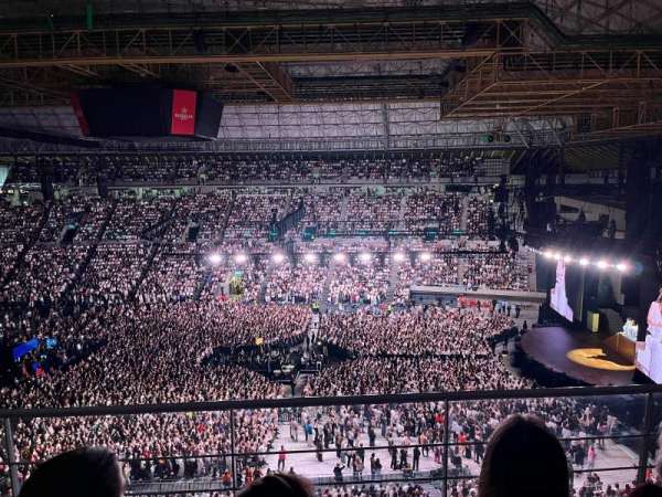 palau sant jordi, section: 304, row: 35, seat: 10-12