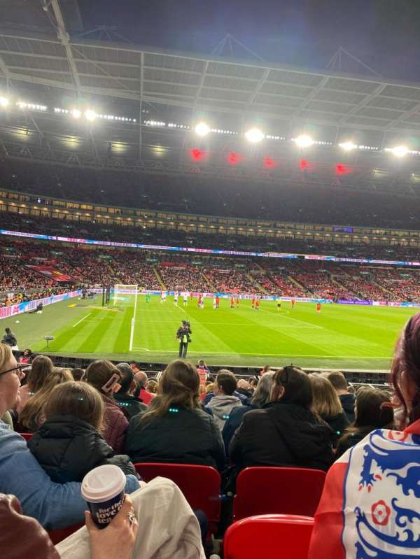 Wembley Stadium, section: 127, row: 15, seat: 116