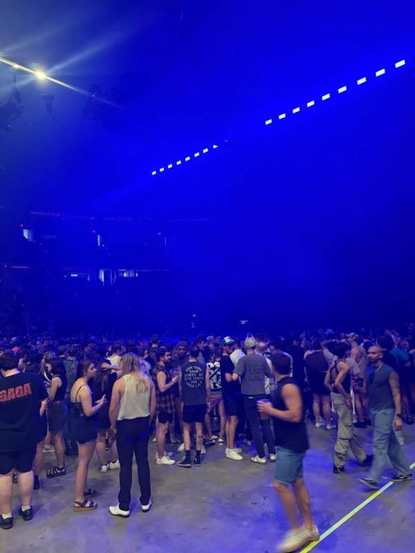 Capital One Arena, section: 111, row: CC, seat: 18