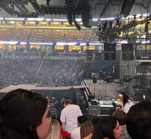 Kia Center, section: 104, row: 15, seat: 8