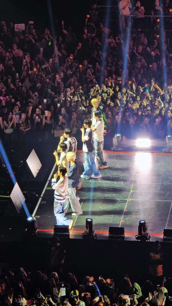 AO Arena, section: 214, row: H, seat: 16