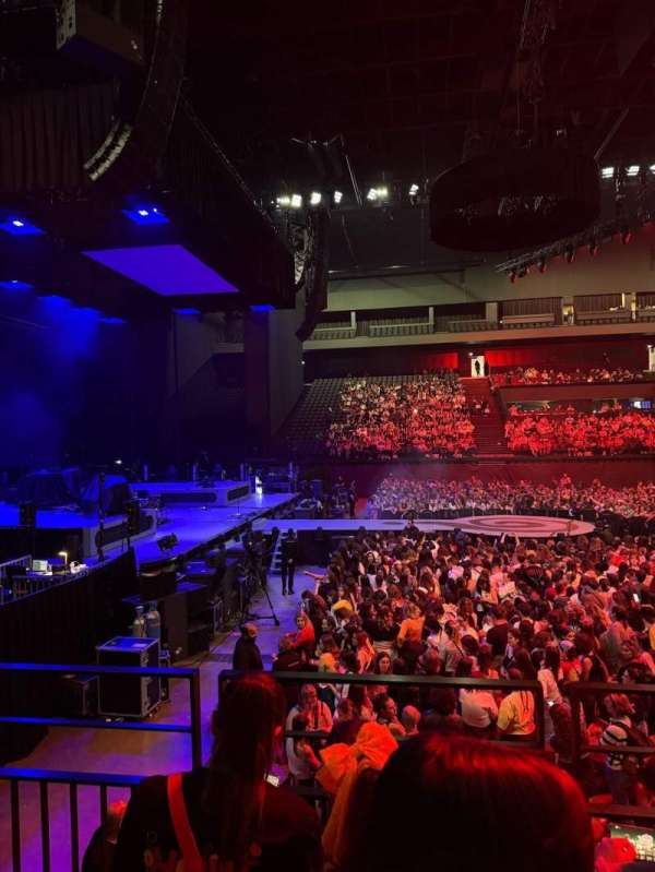 LDLC Arena, section: 202, row: C, seat: 39