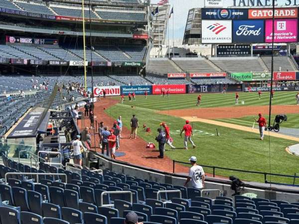 Yankee Stadium, section: 120A, row: 5, seat: 11