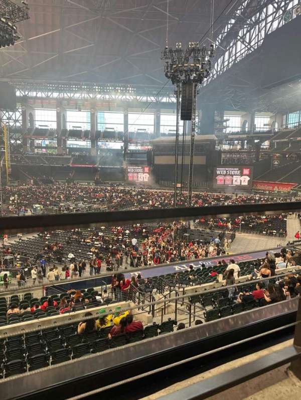 Globe Life Field, section: 119, row: 1, seat: 6