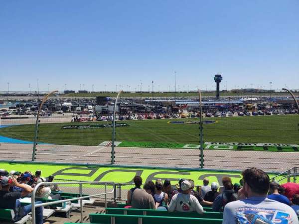 Kansas Speedway, section: 142, row: 10, seat: 9