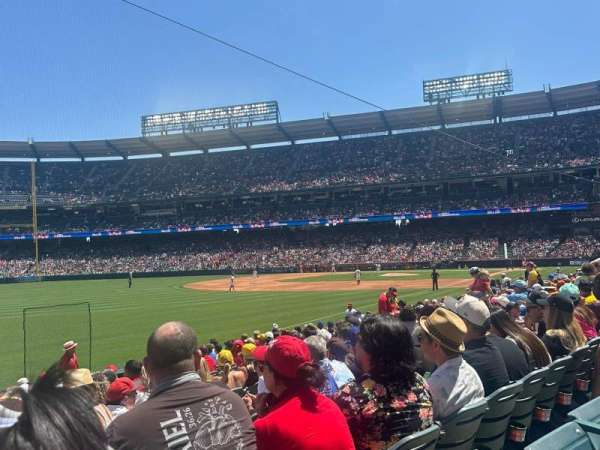 Angel Stadium, section: 105, row: P, seat: 5