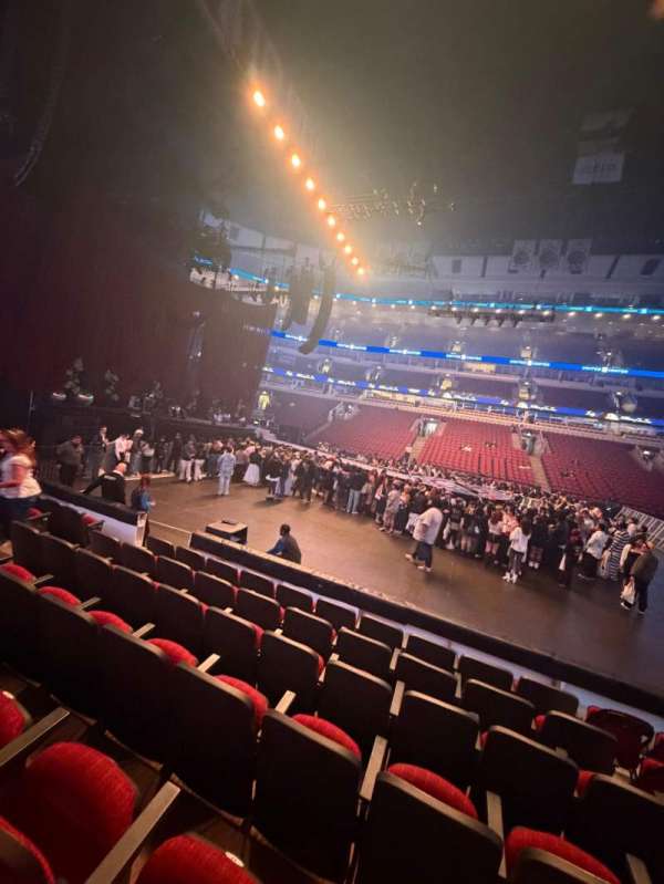 United Center, section: 112, row: 6, seat: 14