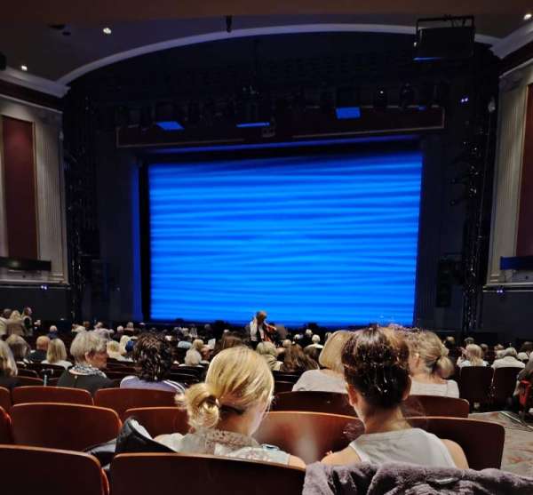 Hull New Theatre, section: Stalls, row: T, seat: 29