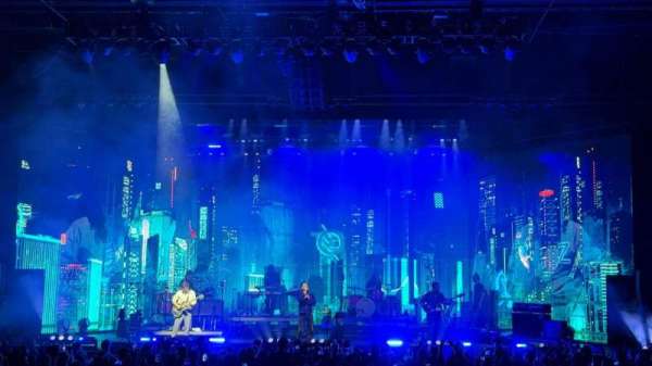 Infosys theather at msg, section: 200, row: F, seat: 11