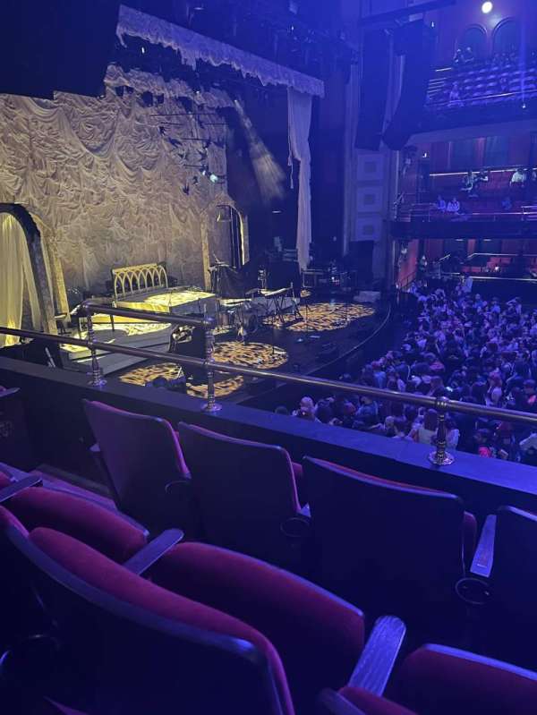Massey Hall, section: 202, row: C, seat: 4