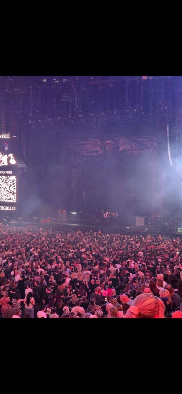 AO Arena, section: 112, row: Q, seat: 5