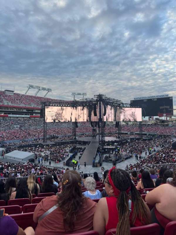 Raymond James Stadium, section: 227, row: L, seat: 10