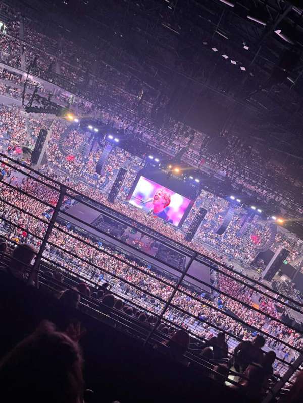 LANXESS arena