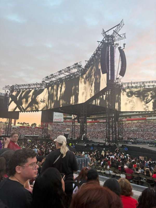 Raymond James Stadium, section: 139, row: D, seat: 9