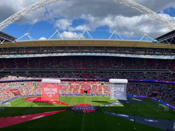 Wembley Stadium, section: 527, row: 8, seat: 5