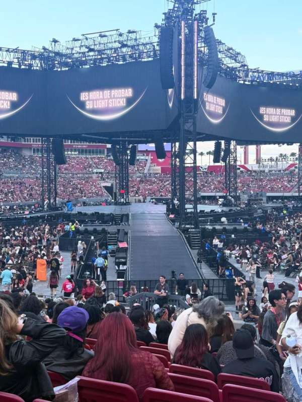 Raymond James Stadium, section: 151, row: W, seat: 17