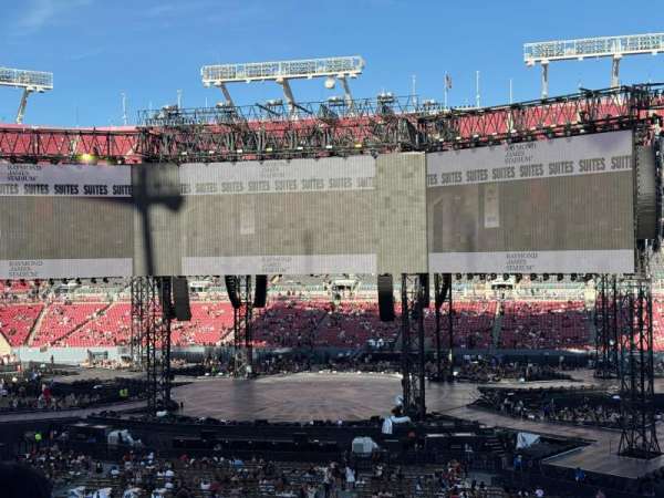 Raymond James Stadium, section: 212, row: T, seat: 15