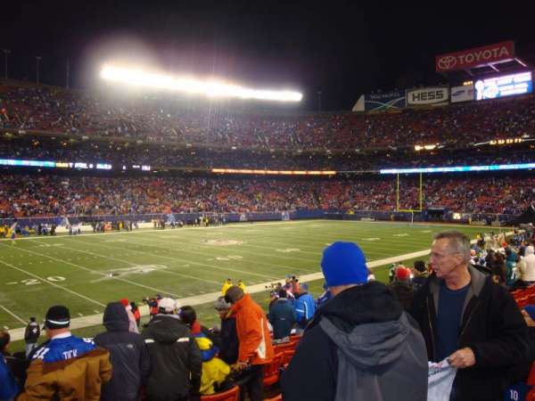 Old Giants Stadium, section: 134, row: 7