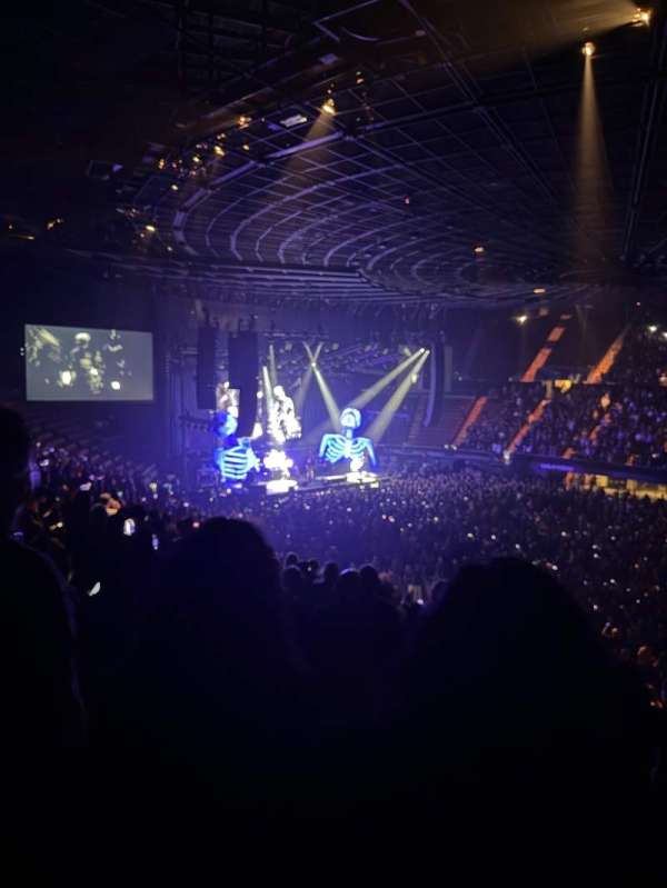 Kia Forum, section: 229, row: 2, seat: 8