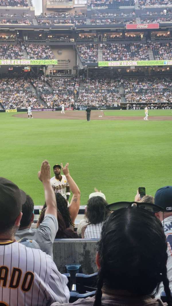 Petco Park, section: 128, row: 6, seat: 19