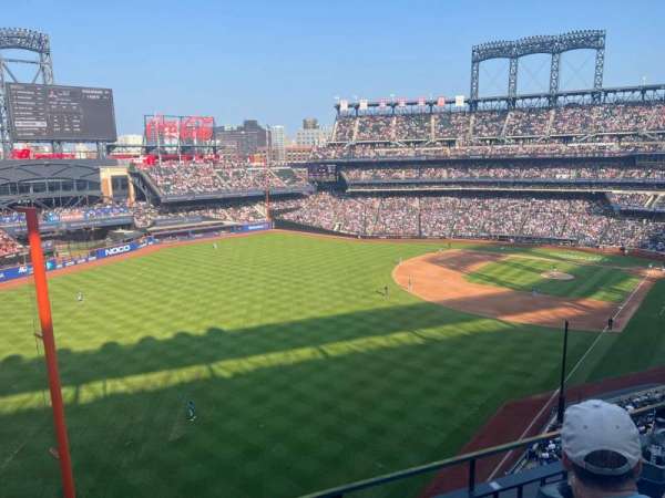 Citi Field, section: 429, row: 2, seat: 10
