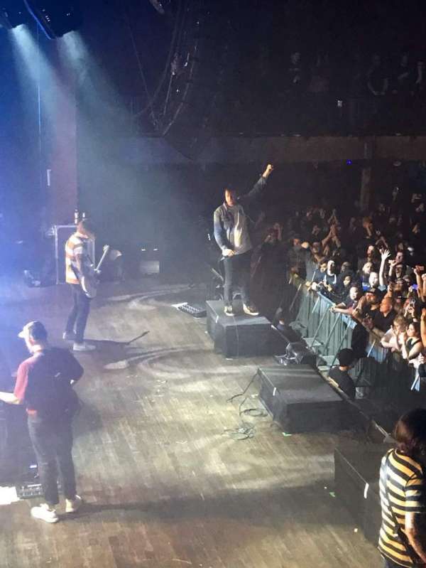 Fillmore Philadelphia, section: Side Stage
