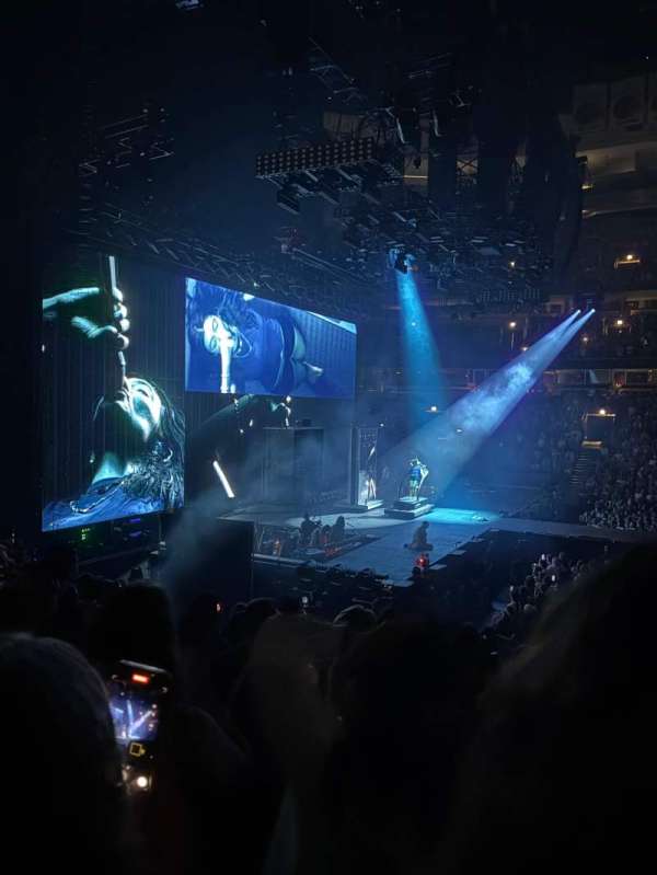 United Center, section: 113, row: 6, seat: 7