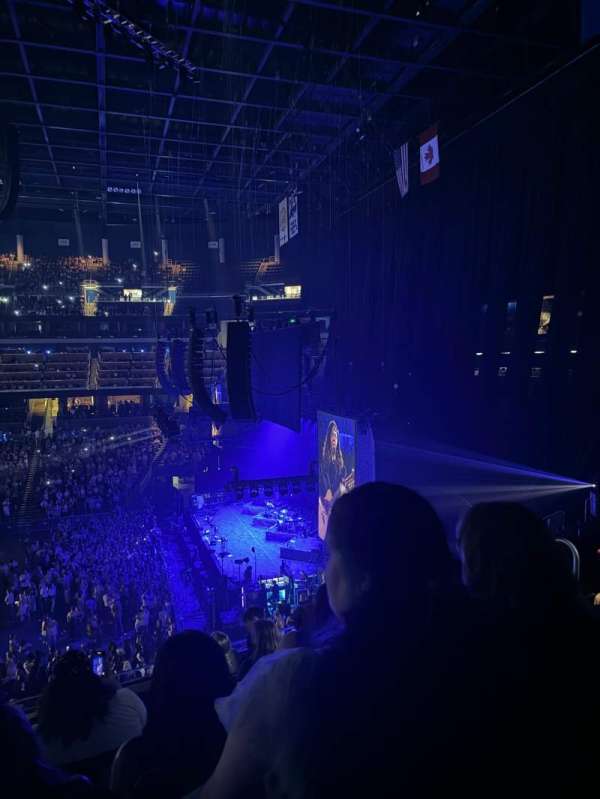 Kia Center, section: Club B, row: 7, seat: 8