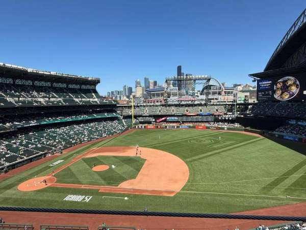 T-Mobile Park, section: 320, row: 1, seat: 21