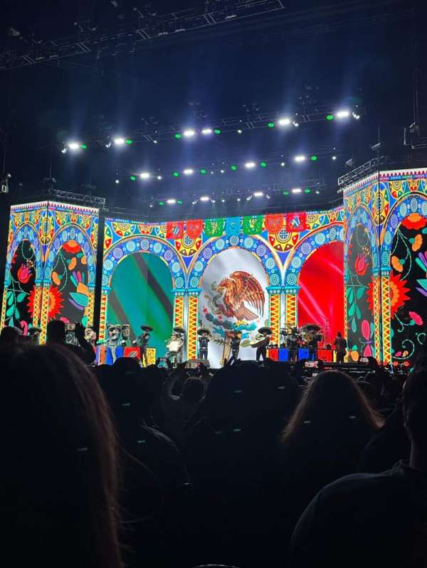 Golden 1 Center, section: Floor 4, row: D, seat: 11-12