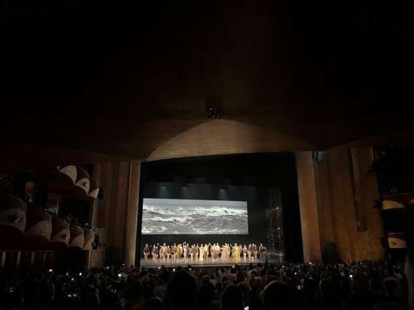 Metropolitan Opera House - Lincoln Center, section: Orchestra L, row: AA, seat: 15