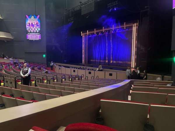Steven Tanger Center for the Performing Arts, section: Orchestra R, row: P, seat: 2