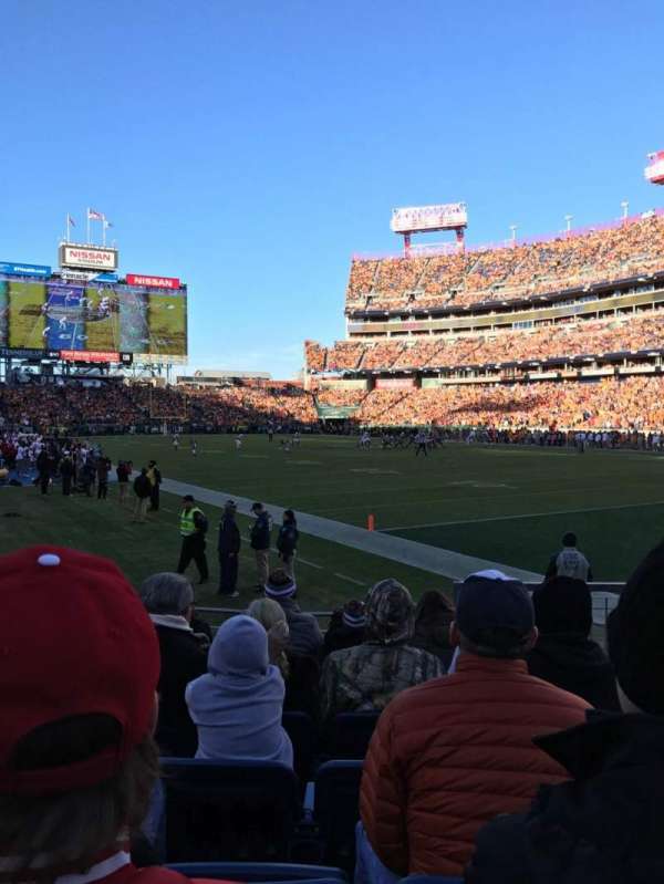 Nissan Stadium, section: 128, row: 11