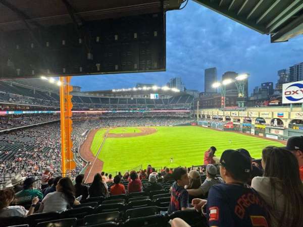 Daikin Park, section: 255, row: 16, seat: 16