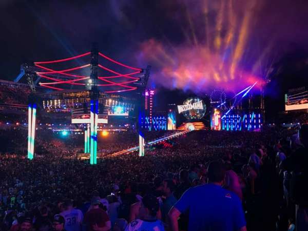Camping World Stadium, section: 115, row: EE, seat: 18-19