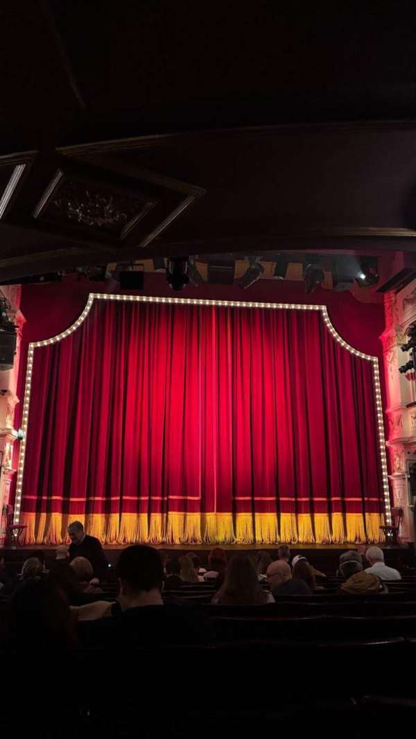 Garrick Theatre, section: Stalls, row: N, seat: 15