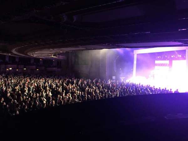Chicago Theatre, section: Mezzanine Box D, row: D2, seat: 3-4
