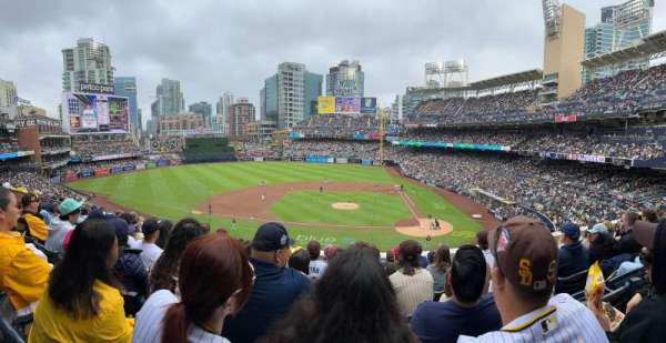 Petco Park, section: 206, row: 7, seat: 14