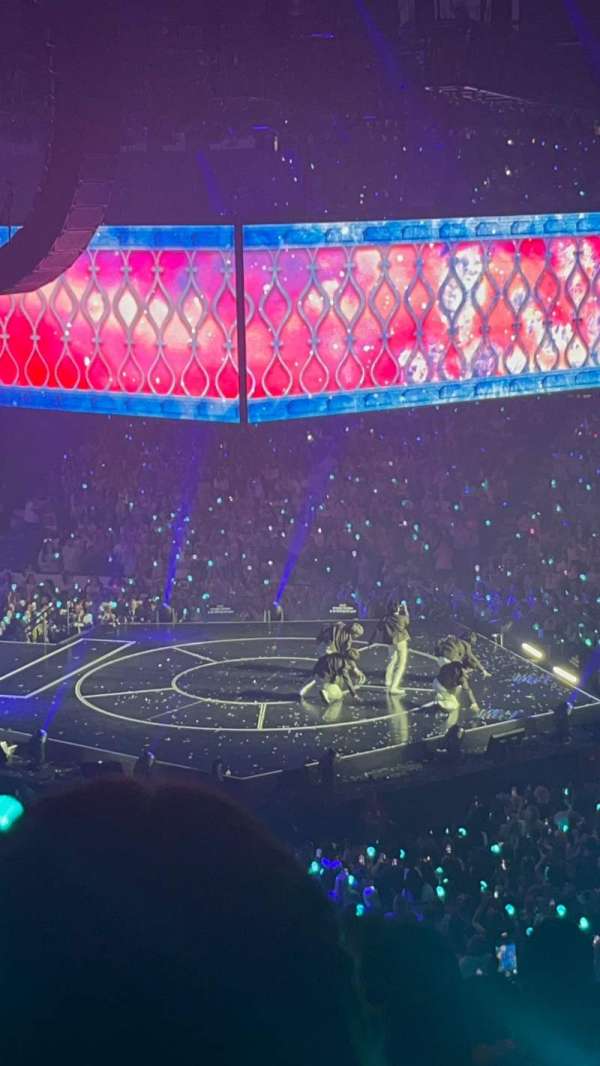 Allstate Arena, section: 202, row: G, seat: 6