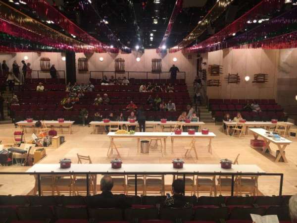 Circle in the Square Theatre, section: Orchestra 200 (Even), row: G, seat: 238