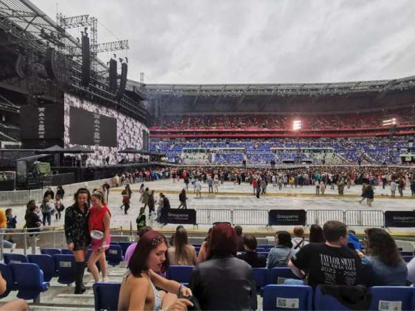 Parc Olympique Lyonnais, section: 009, row: 9, seat: 114