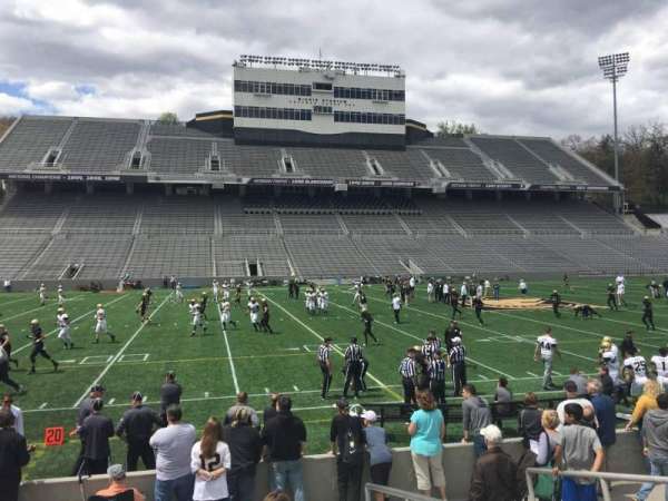 Michie Stadium, section: 30, row: M, seat: 17