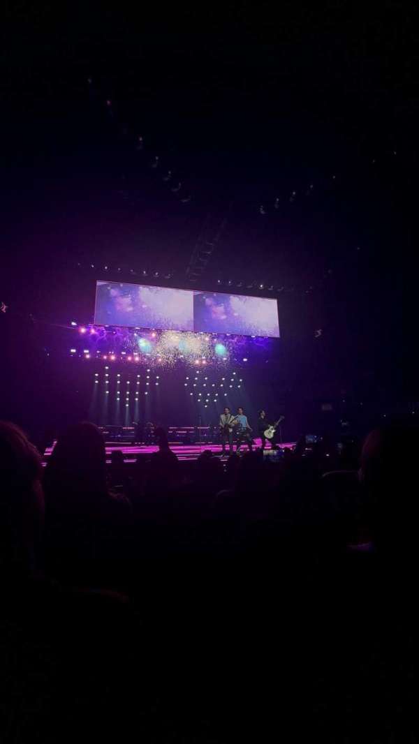 Spokane Arena, section: FRONT R, row: Q, seat: 7