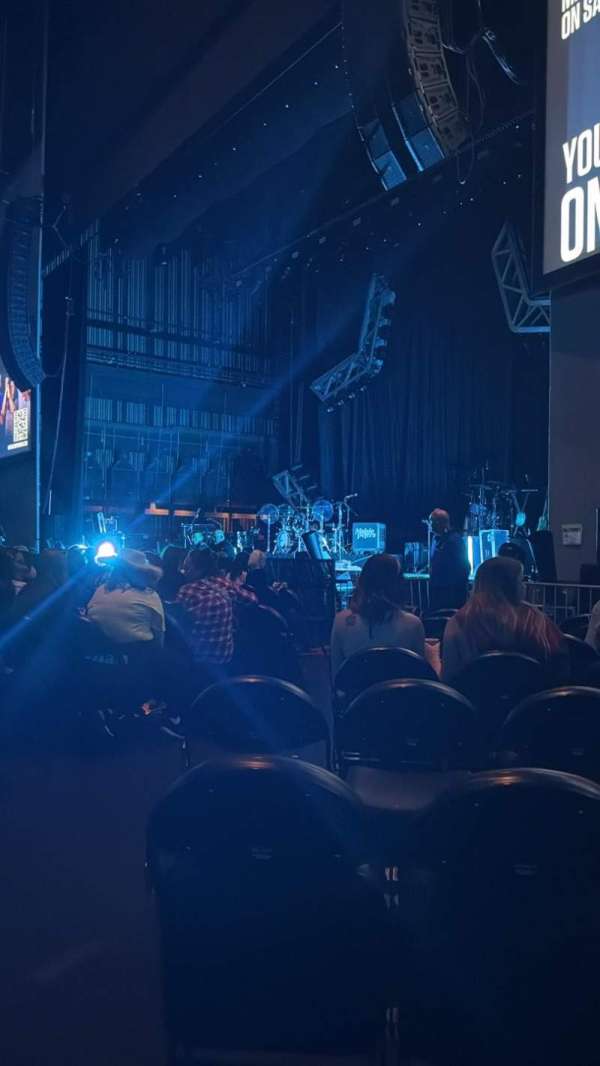 Arizona Financial Theatre, section: 1, row: 12, seat: 8