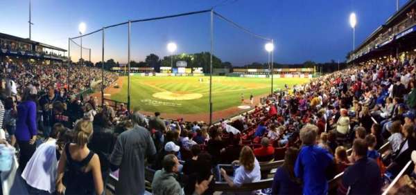 Northwestern Medicine Field, section: 109, row: O, seat: 27